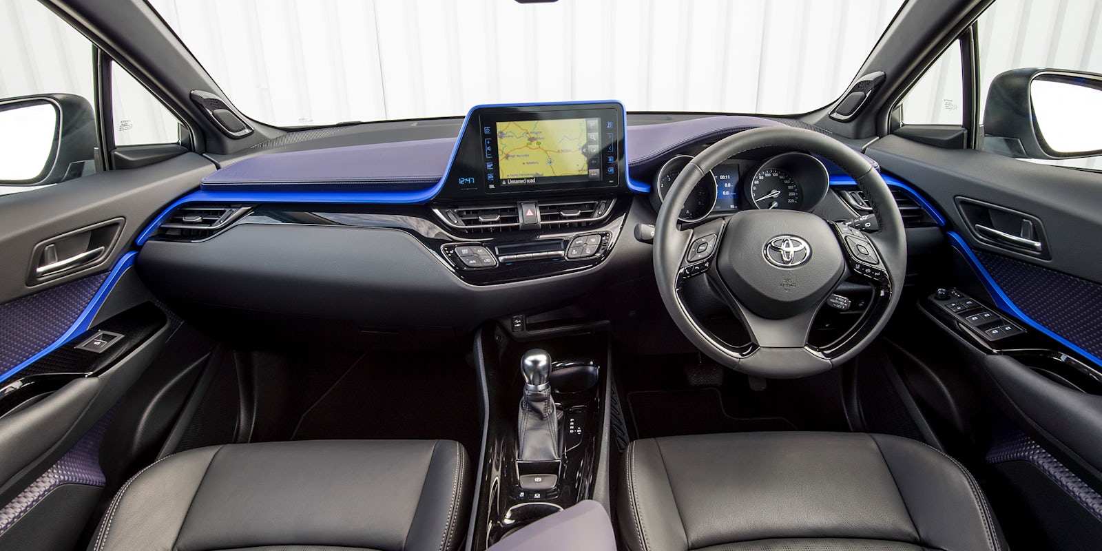 Toyota C Hr Interior Amp Infotainment Carwow