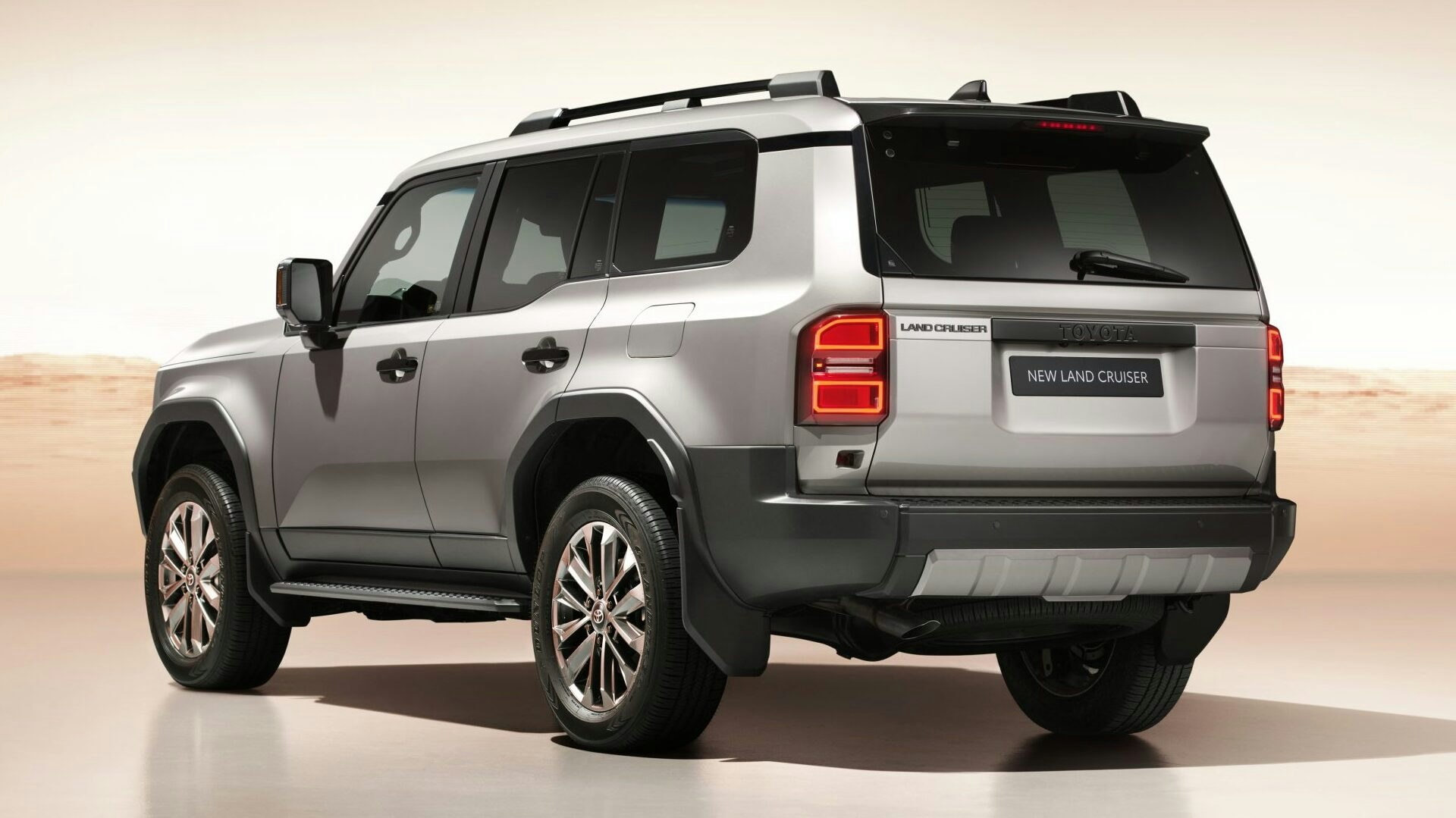 Legenda Kembali: Memahami All New Land Cruiser V8 Secara Mendalam