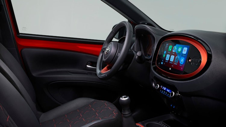 भारत में आ रही हैं Toyota की Swift जैसी गाड़ी, 25 का माईलेज देकर करेगी सड़क पर राज 4 21 G3 Chilli Scaled E1636042602397.Jpg?Auto=Format&Amp;Cs=Tinysrgb&Amp;Fit=Clip&Amp;Ixlib=Rb 1.1 भारत में आ रही हैं Toyota की Swift जैसी गाड़ी, 25 का माईलेज देकर करेगी सड़क पर राज