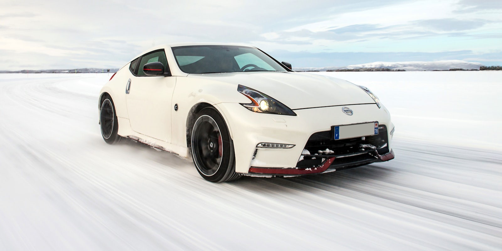 New Nissan 370Z Review carwow
