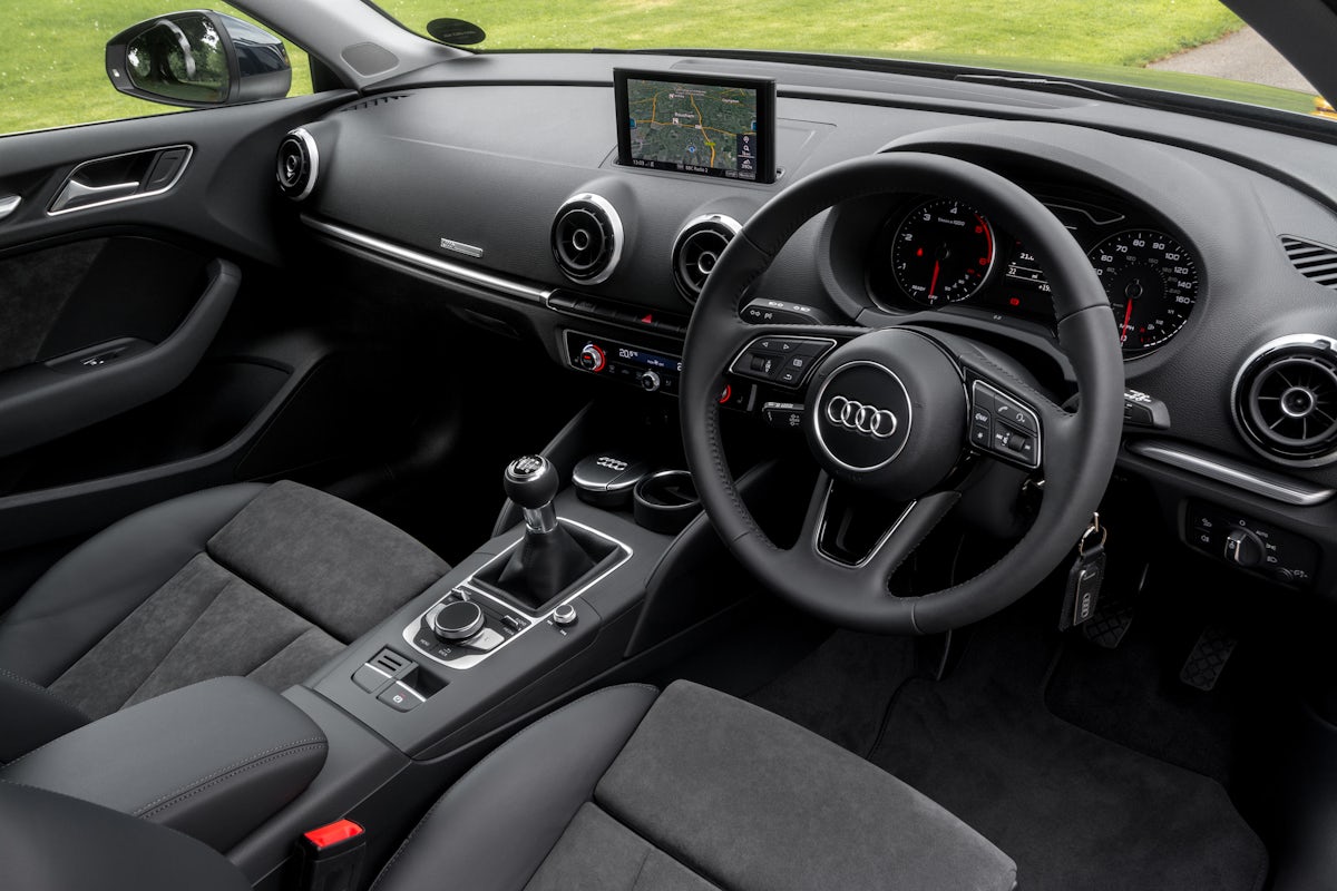 Audi A3 3 door Review carwow
