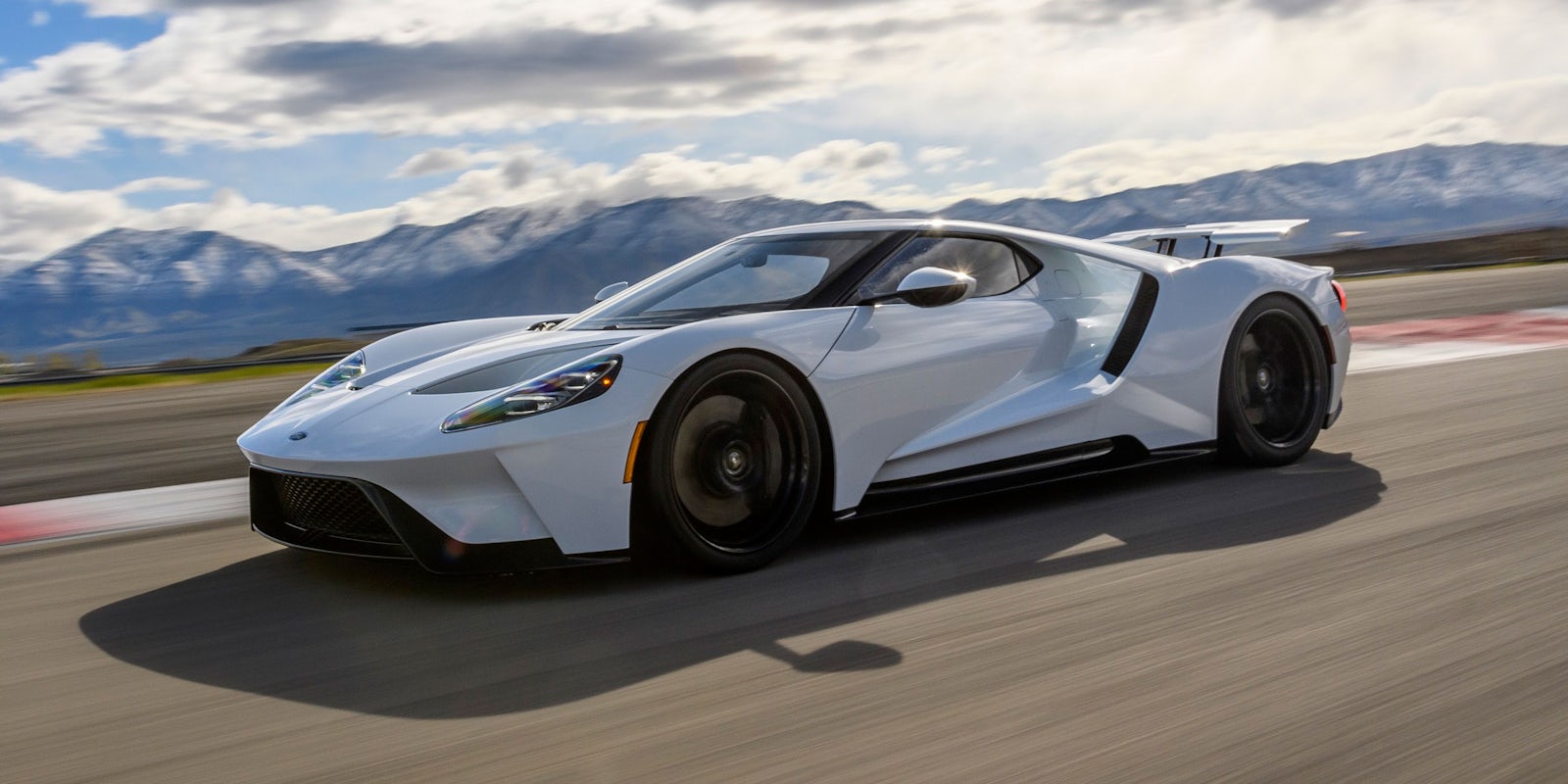 The Fastest Cars In The World 2020 Carwow