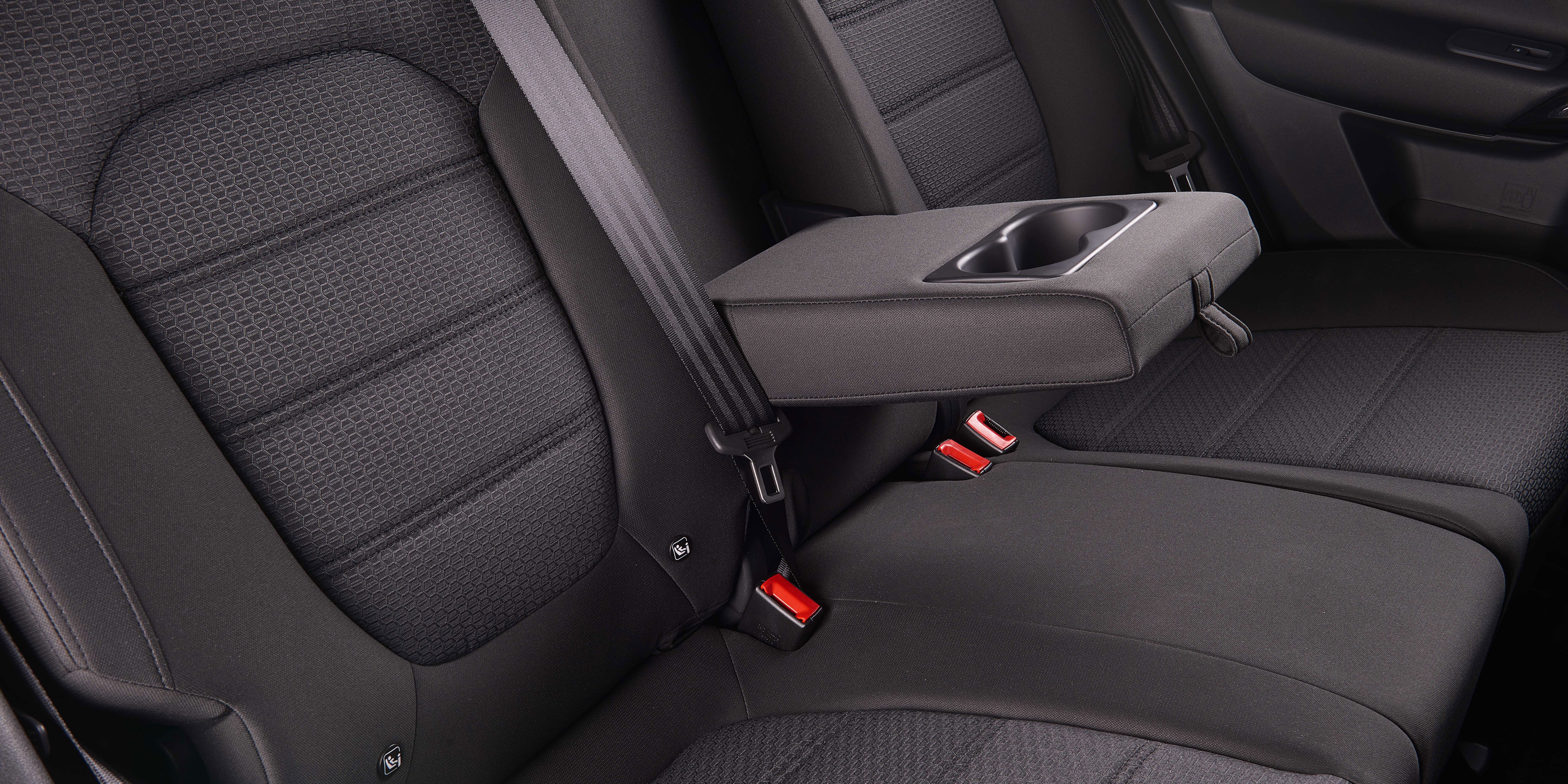 Mg Gs Review 23 Drive Specs Pricing Carwow