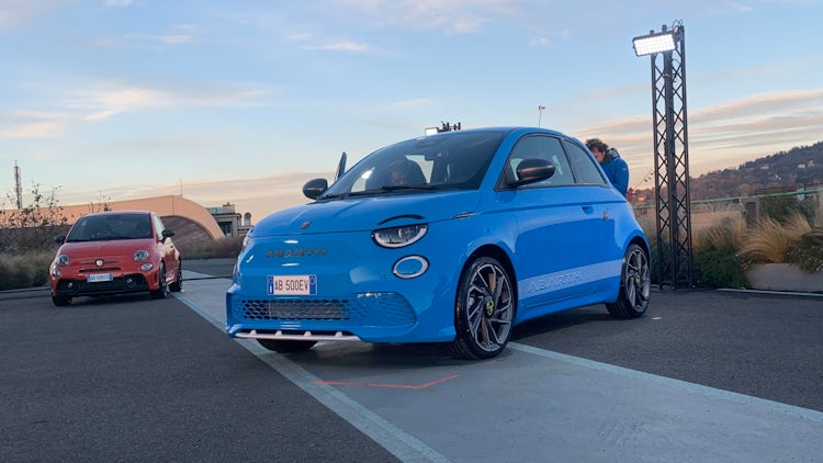 New Electric Abarth 500E Revealed: Price, Specs And Release Date | Carwow
