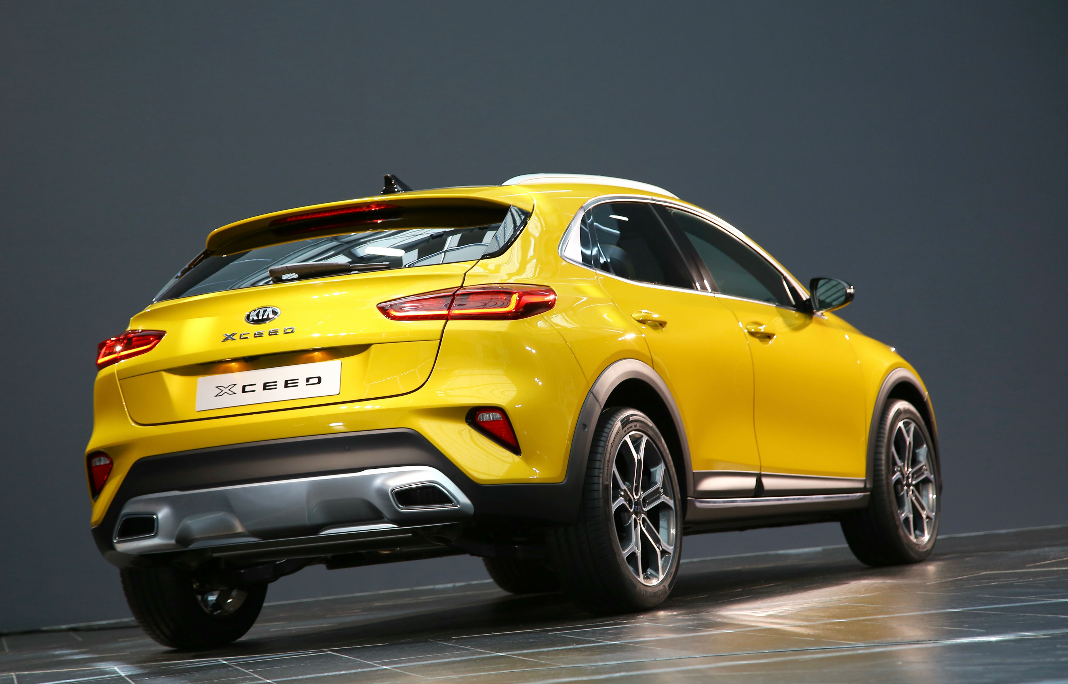 Kia XCeed Price, specs and release date carwow