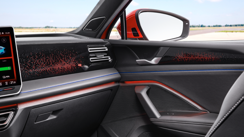 Allnew Volkswagen Tiguan overhauled family SUV revealed carwow