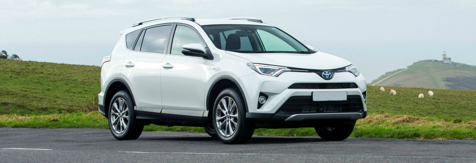 The top 10 best hybrid SUVs and 4x4s 201718 carwow