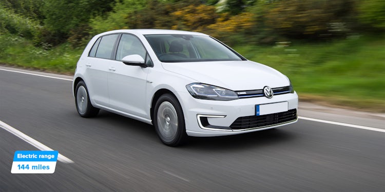 vedvarende ressource køretøj nuttet Volkswagen e-Golf Review 2023 | Drive, Specs & Pricing | carwow