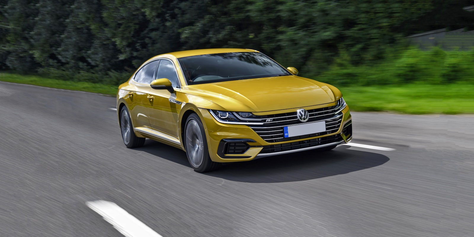 Volkswagen_Arteon_R_Line_16_1