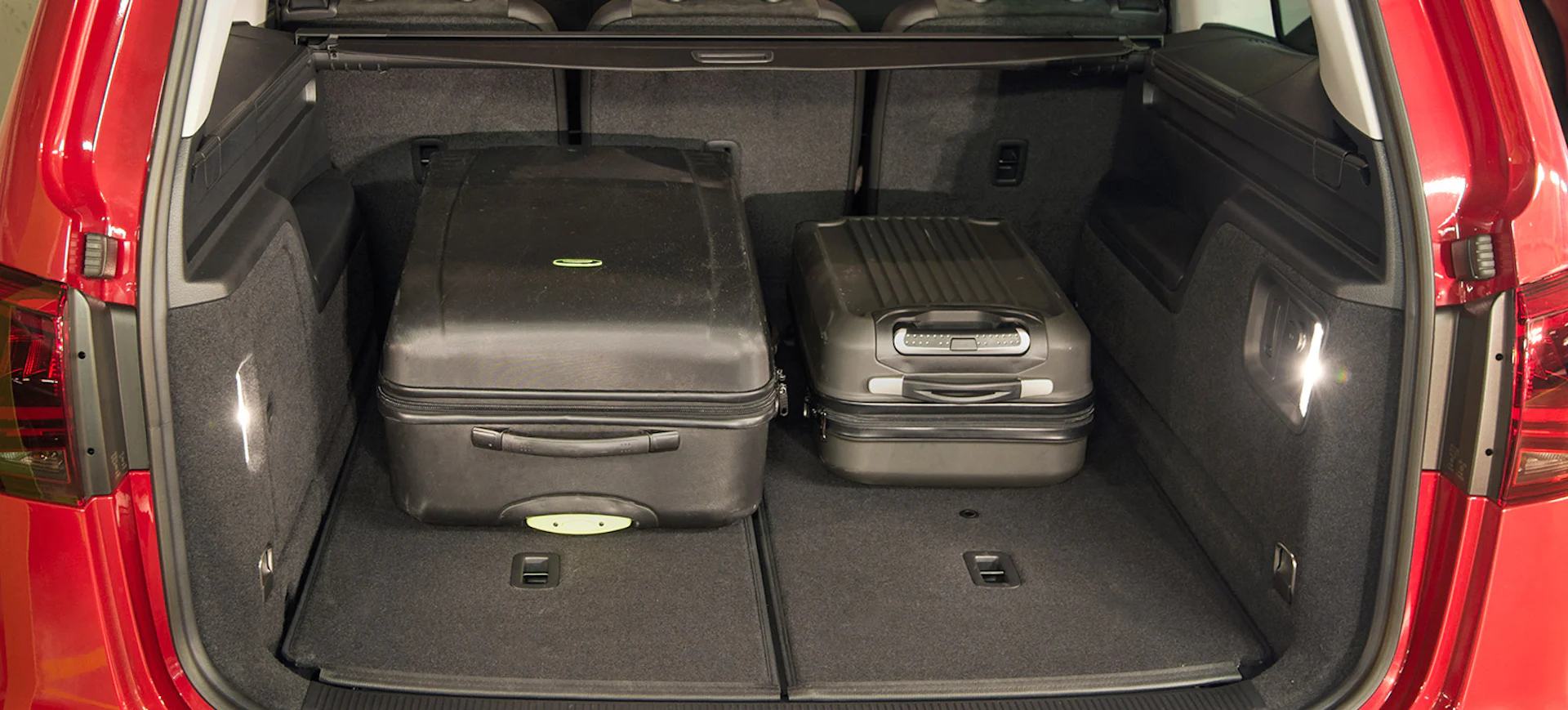 SEAT Alhambra Sizes And Dimensions Guide Carwow seat-alhambra-sizes-and-dimensions-guide-carwow