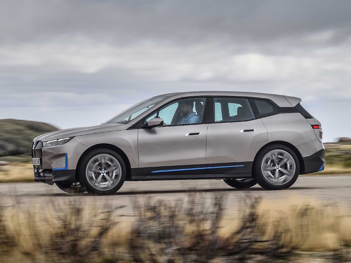 New BMW iX electric SUV revealed: price, specs and release date | carwow