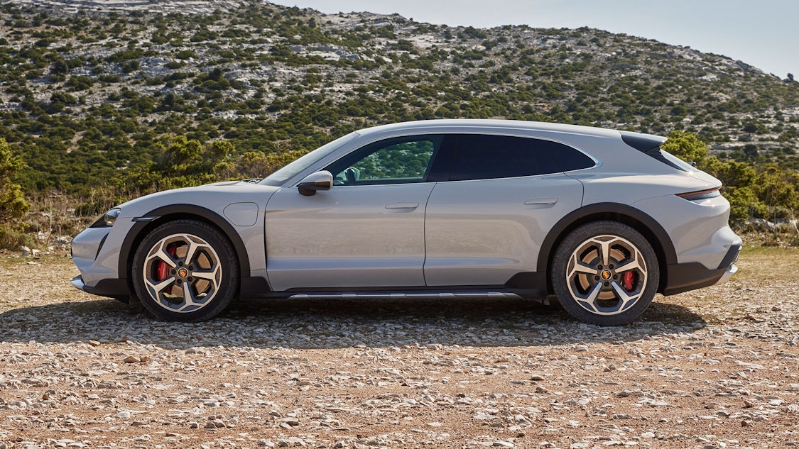 2021 Porsche Taycan Cross Turismo revealed: price, specs and release